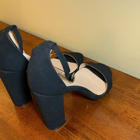 DIDIFU block heels Size 8.5 NWT - Picture 6 of 9